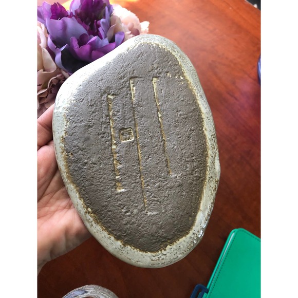 Asian Pottery Tea Cup and Saucer - Picture 7 of 9